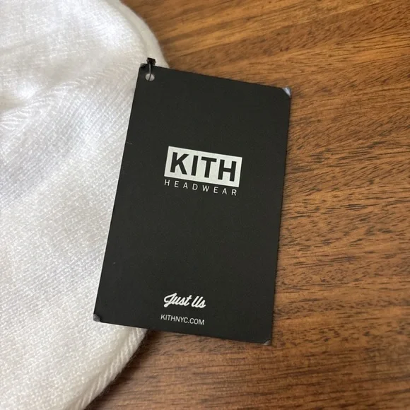 Kith “Fake Friends” Beanie white one size fits all - Picture 3 of 4